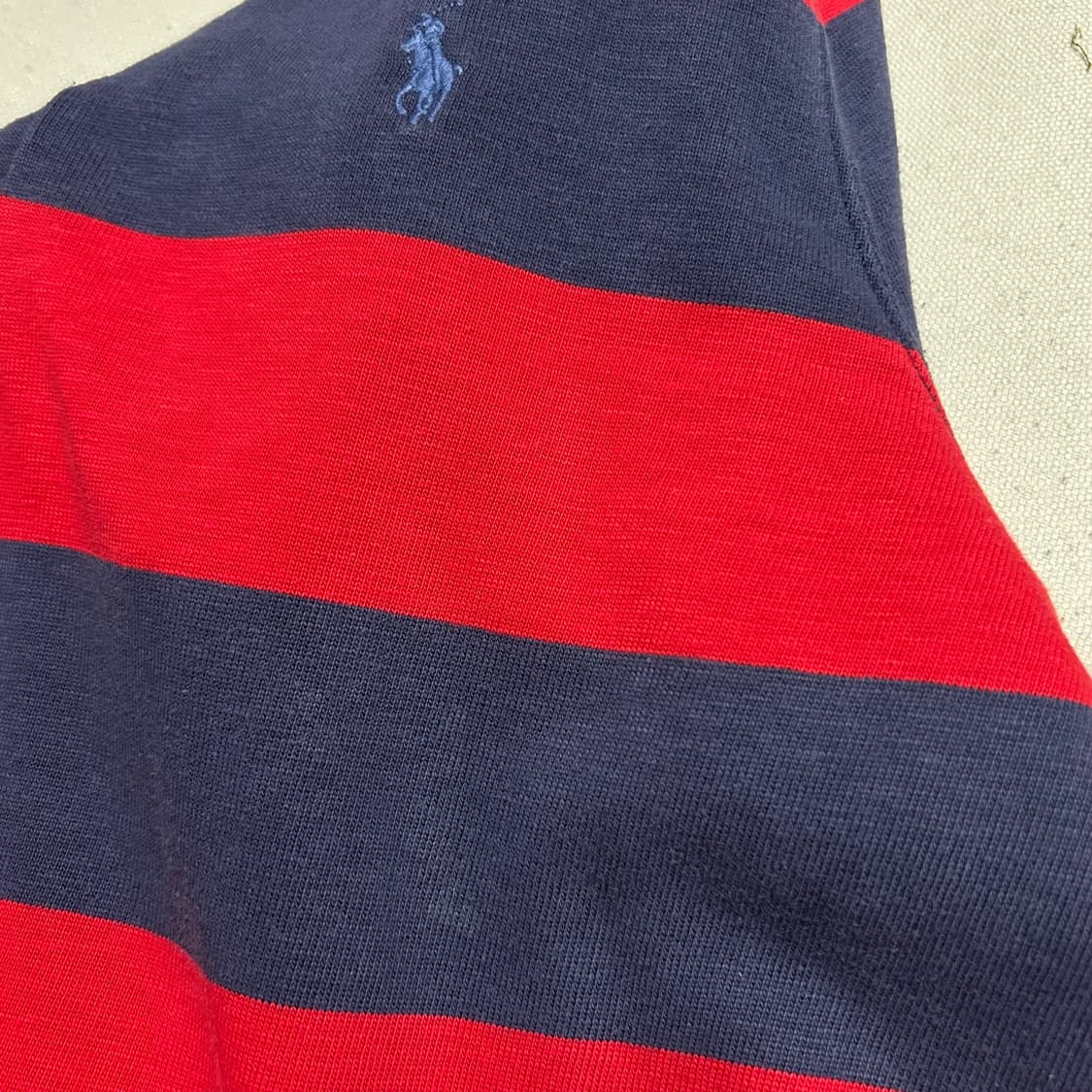L 폴로랄프로렌 커스텀 슬림핏 카라 단가라 럭비티   상품이미지6