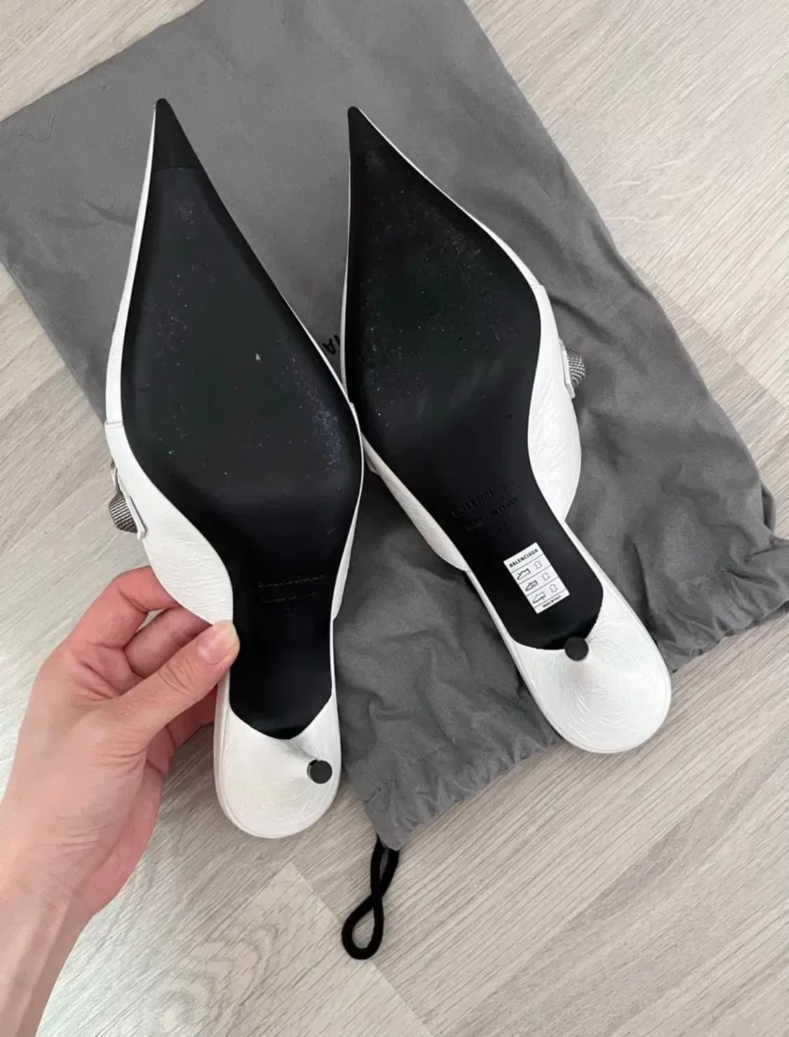 발렌시아가 카골 뮬  상품이미지3