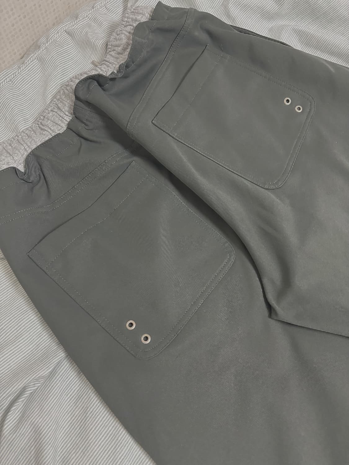 블랙업 버쿠오속기모 밴딩팬츠 카키색 상품이미지3