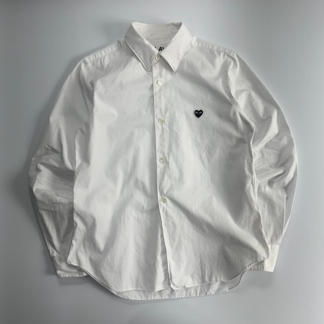 Comme des garcons 꼼데가르송 스몰 로고 화이트 셔츠 상품이미지3