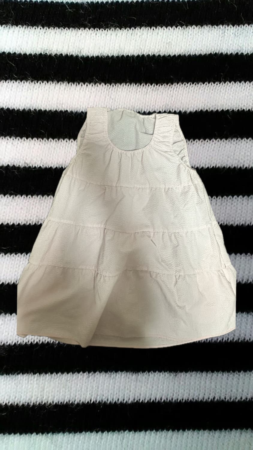 페스토 셔링 슬리브리스 탑 SHIRRING SLEEVELESS TOP 상품이미지1