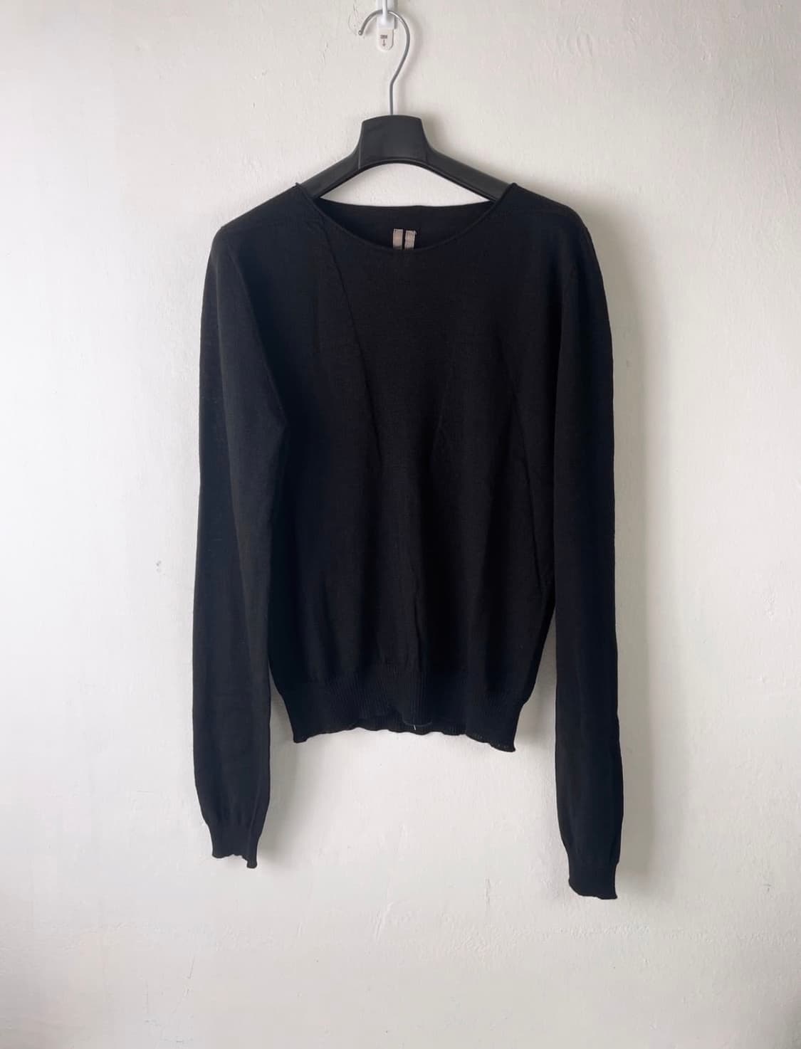 (판매완료)릭 오웬스 여성 블랙 바이커 라운드 넥 니트 상품이미지1