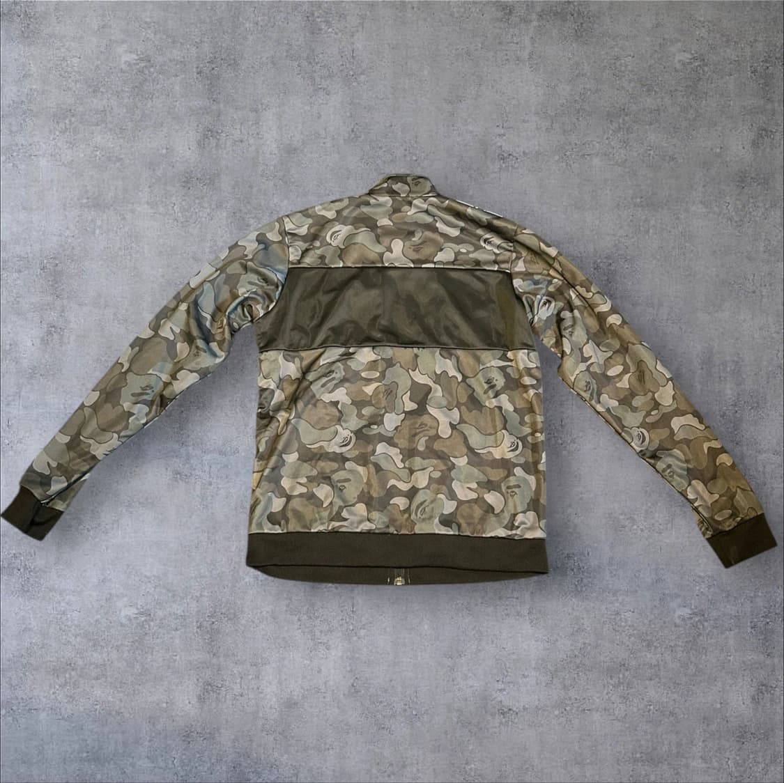 아디다스 x 베이프 파이어버드 트랙탑 져지 상품이미지6