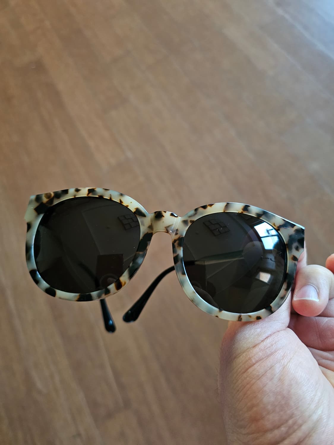 젠틀몬스터 DIDI O 2 상품이미지1