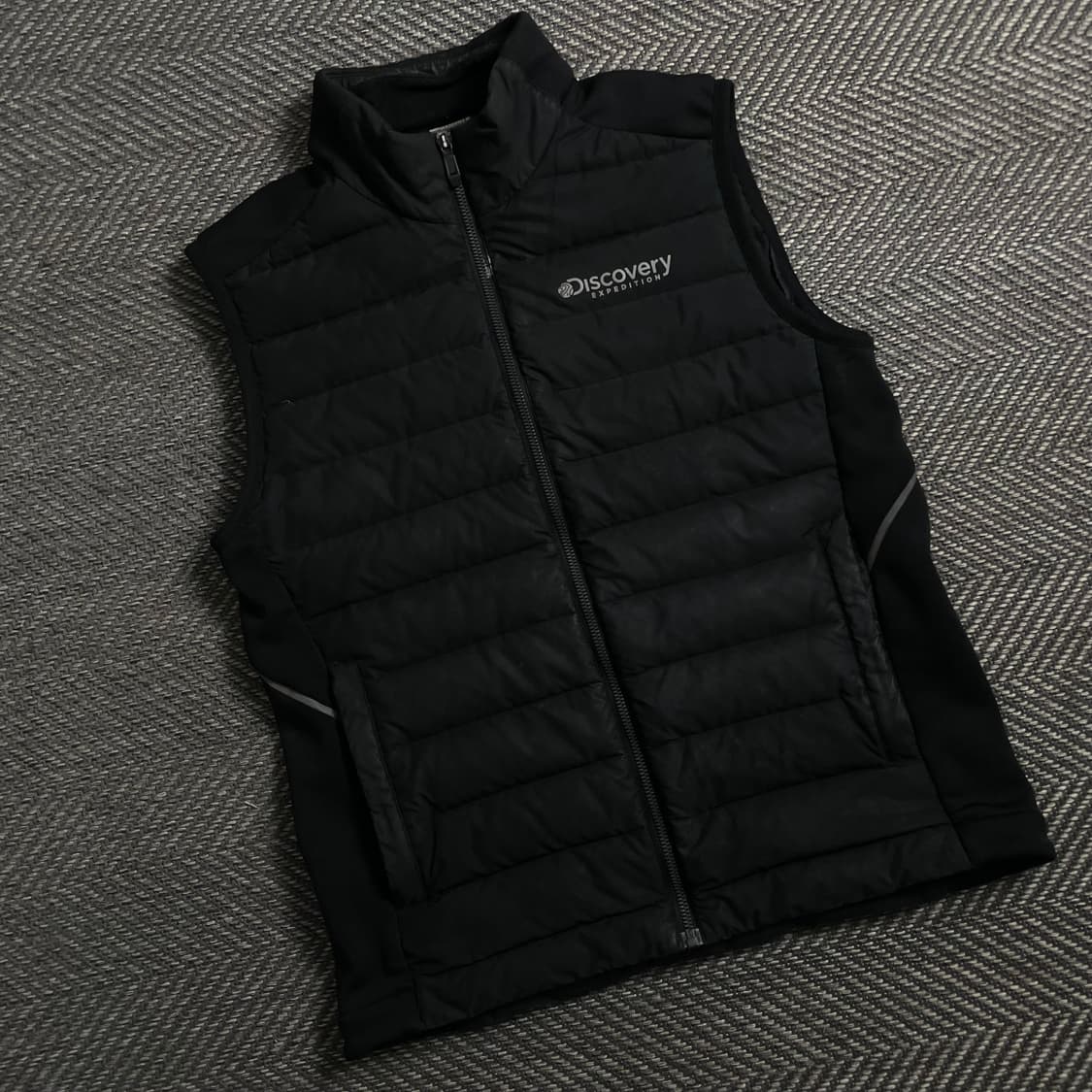 디스커버리 마운틴 구스다운 경량 패딩 베스트y 4623 상품이미지1