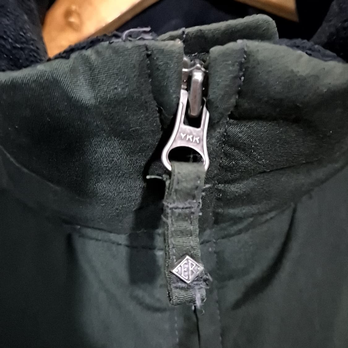 Eddie Bauer 에디바우어 구스다운 패딩 점퍼 상품이미지3