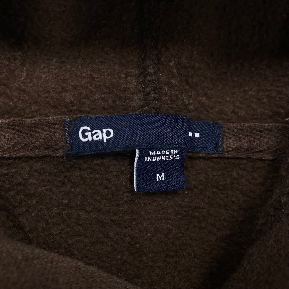 GAP 브라운 컬러 스펠아웃 빅로고 후드티 상품이미지3