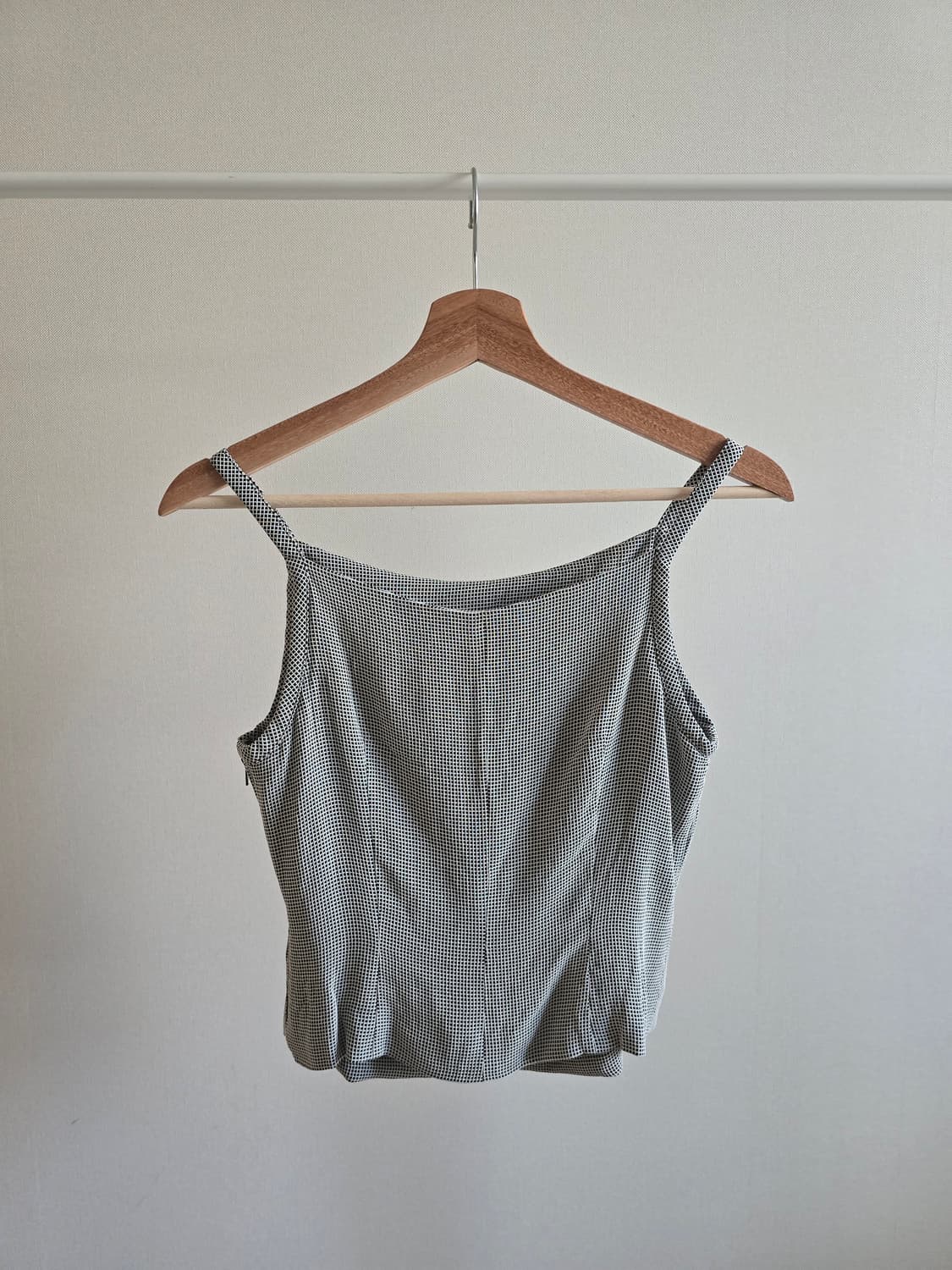 로페 트리코 제이로  슬리브리스 탑 상품이미지2