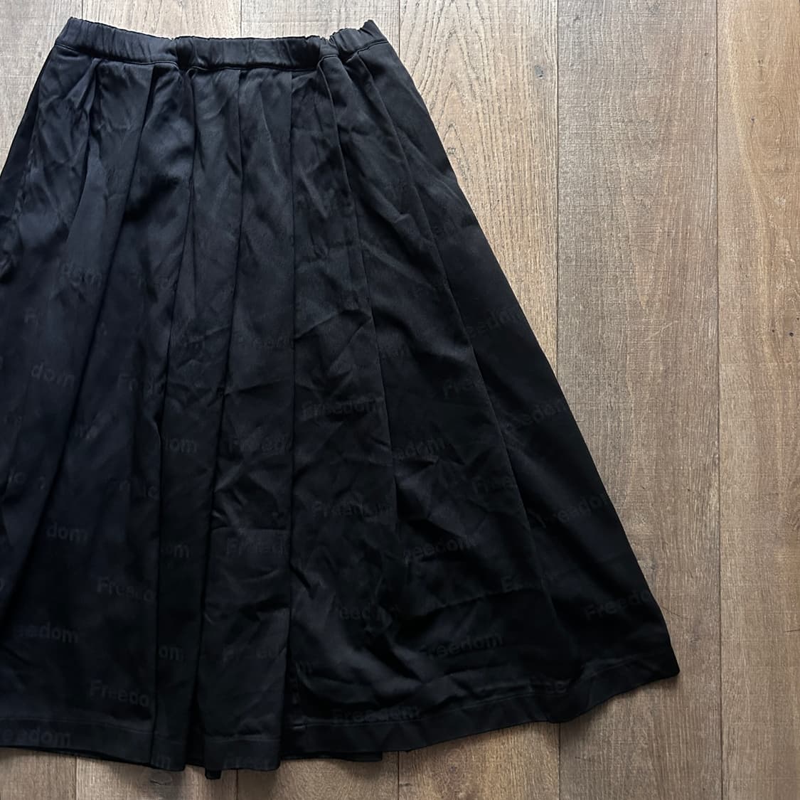 Freedom Message Volume Pleats Skirt 상품이미지6