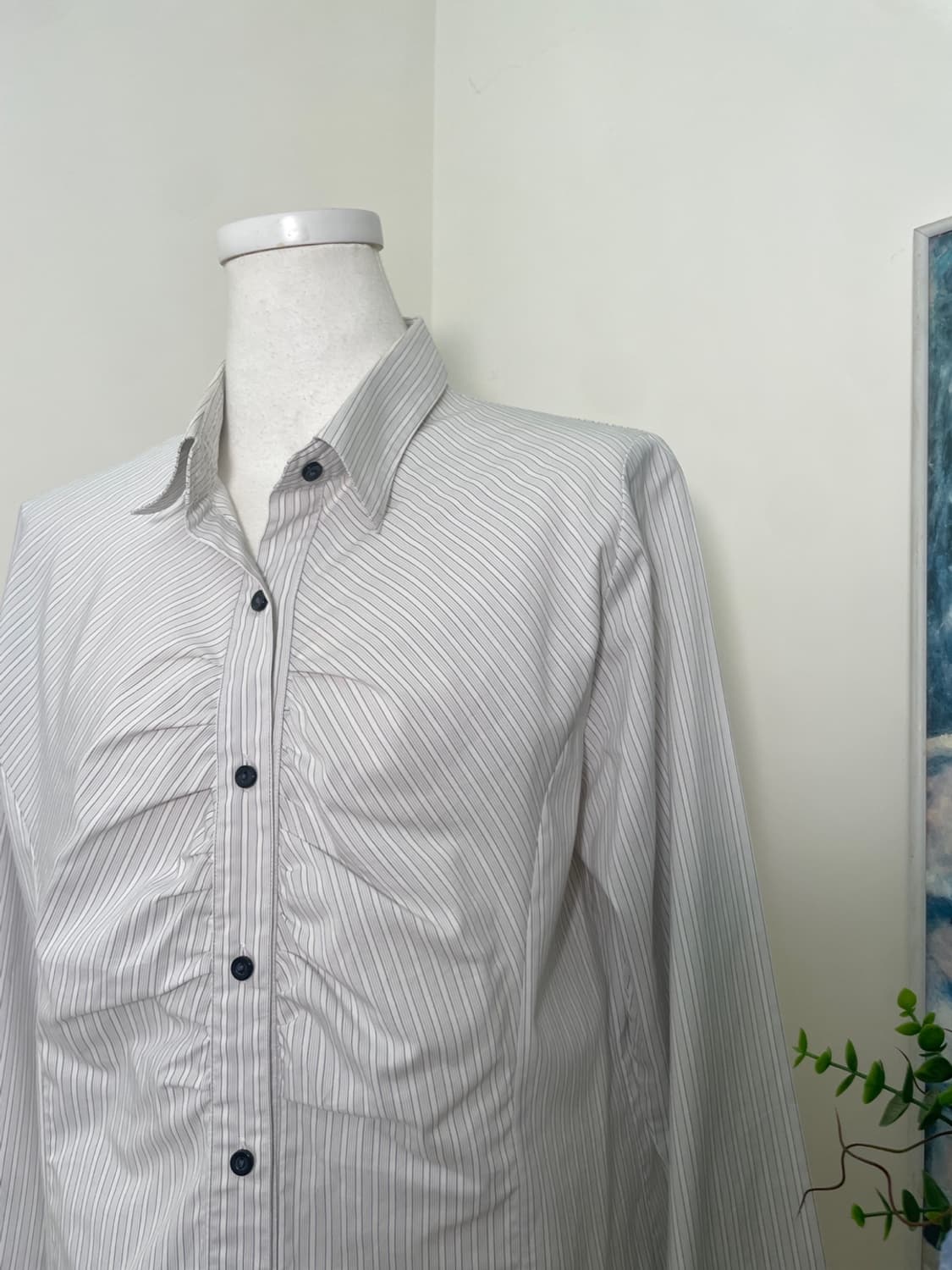 sheer gray stripe shirring detail shirt 상품이미지7