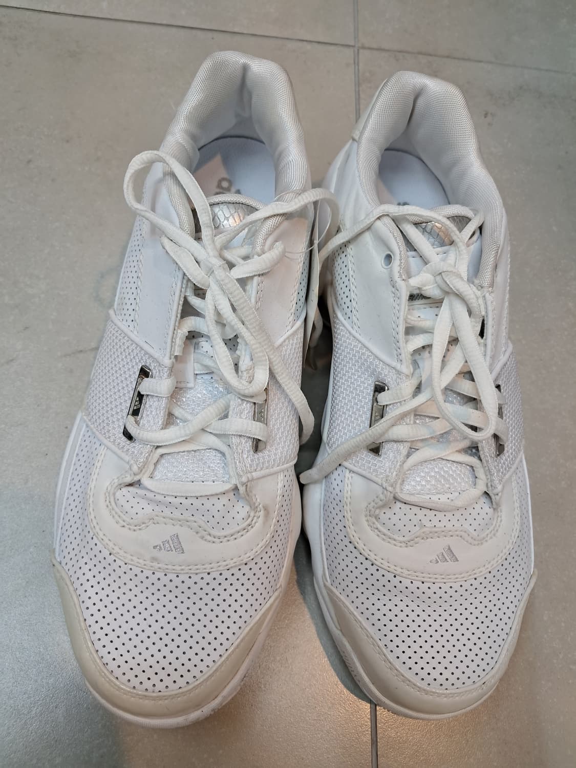 아디다스 MEGA 흰/오렌지 운동화 270(새상품) 상품이미지1