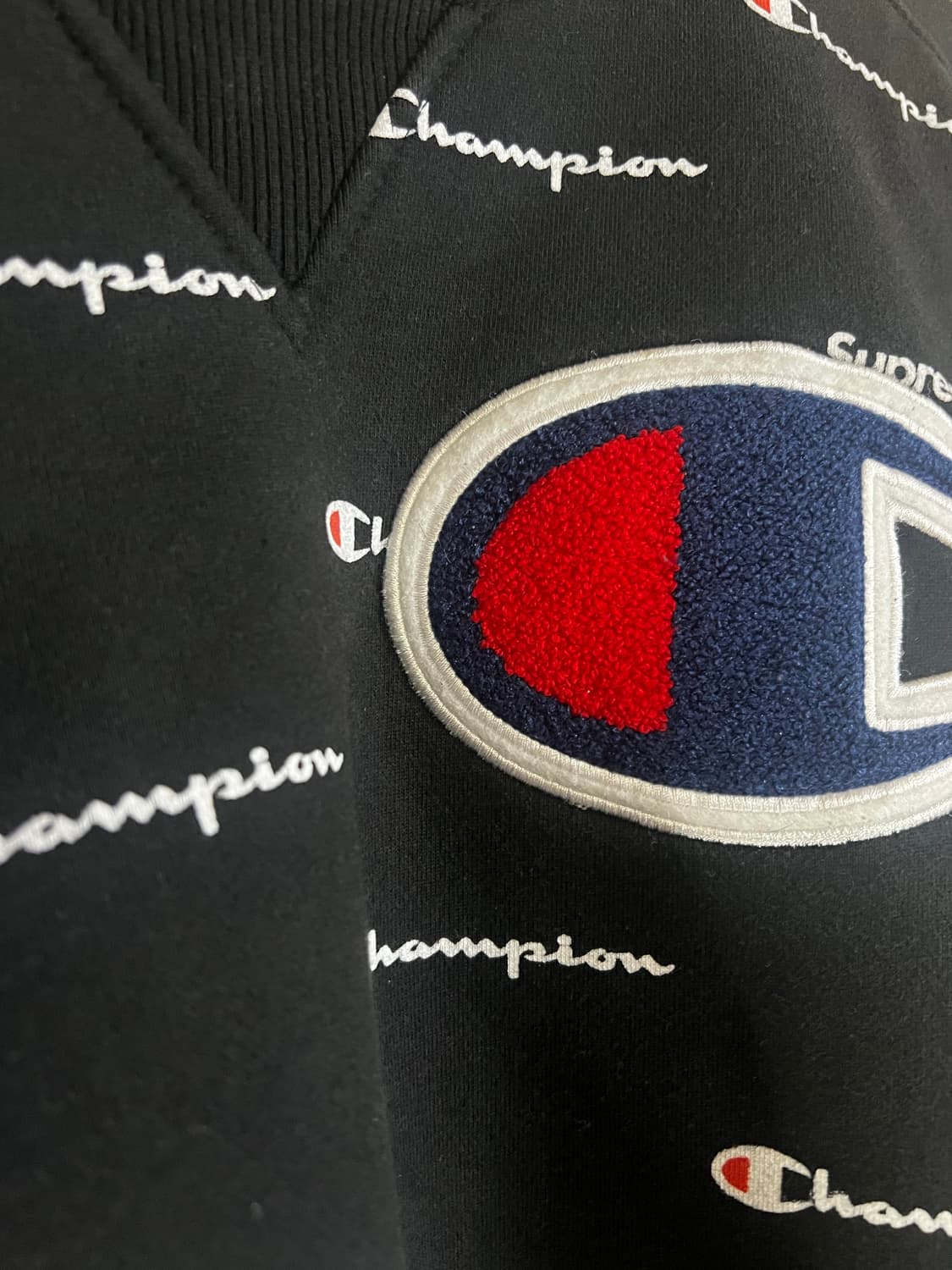 슈프림 champion 콜라보 맨투맨 블랙 상품이미지3