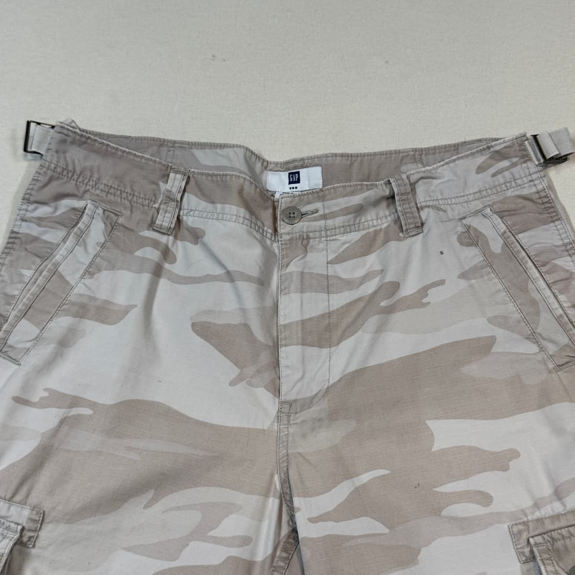 38inch) GAP 갭 카모플라쥬 카고 반바지 상품이미지2