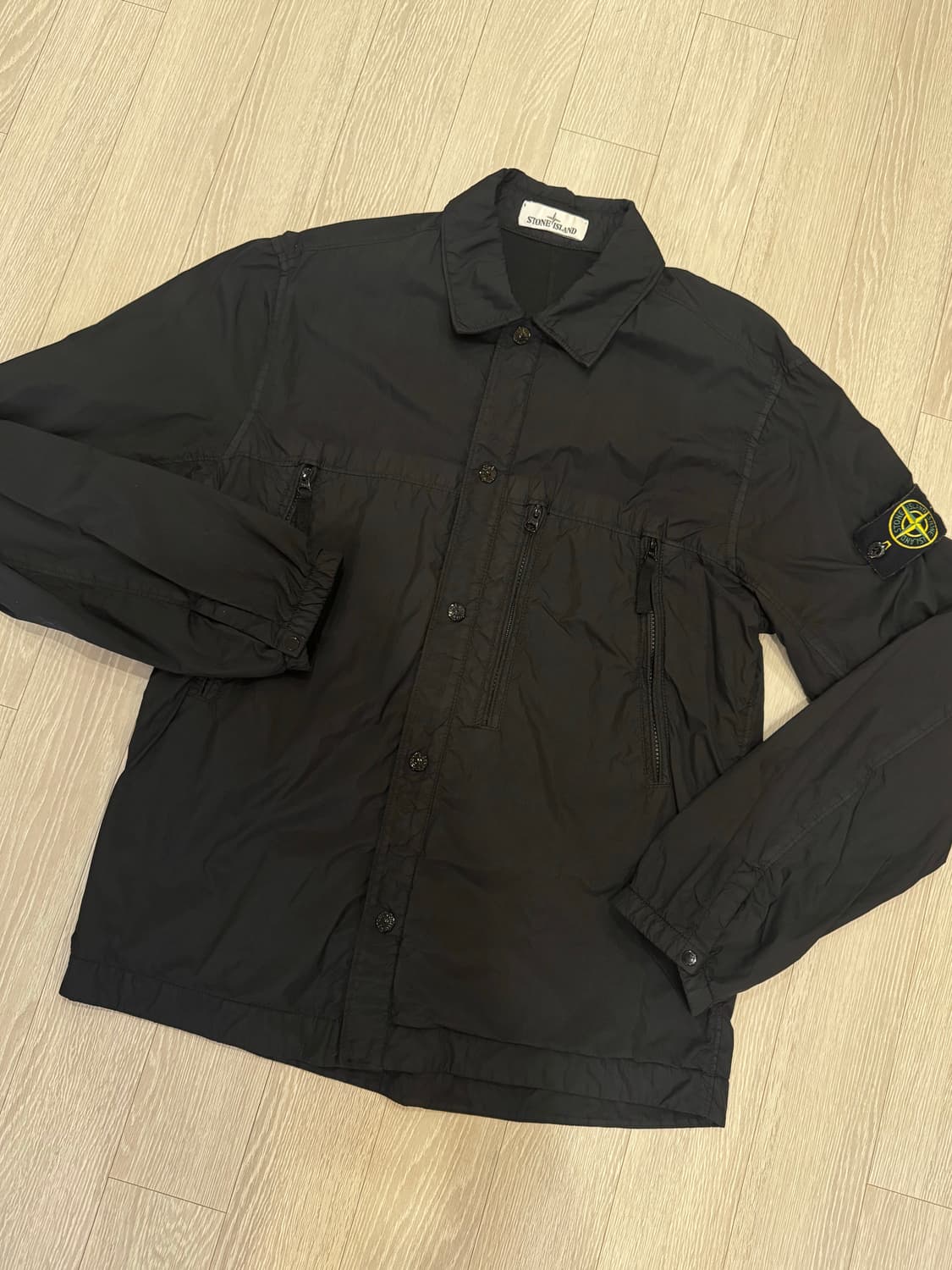 스톤아일랜드 크링클렙스 오버 셔츠 상품이미지3