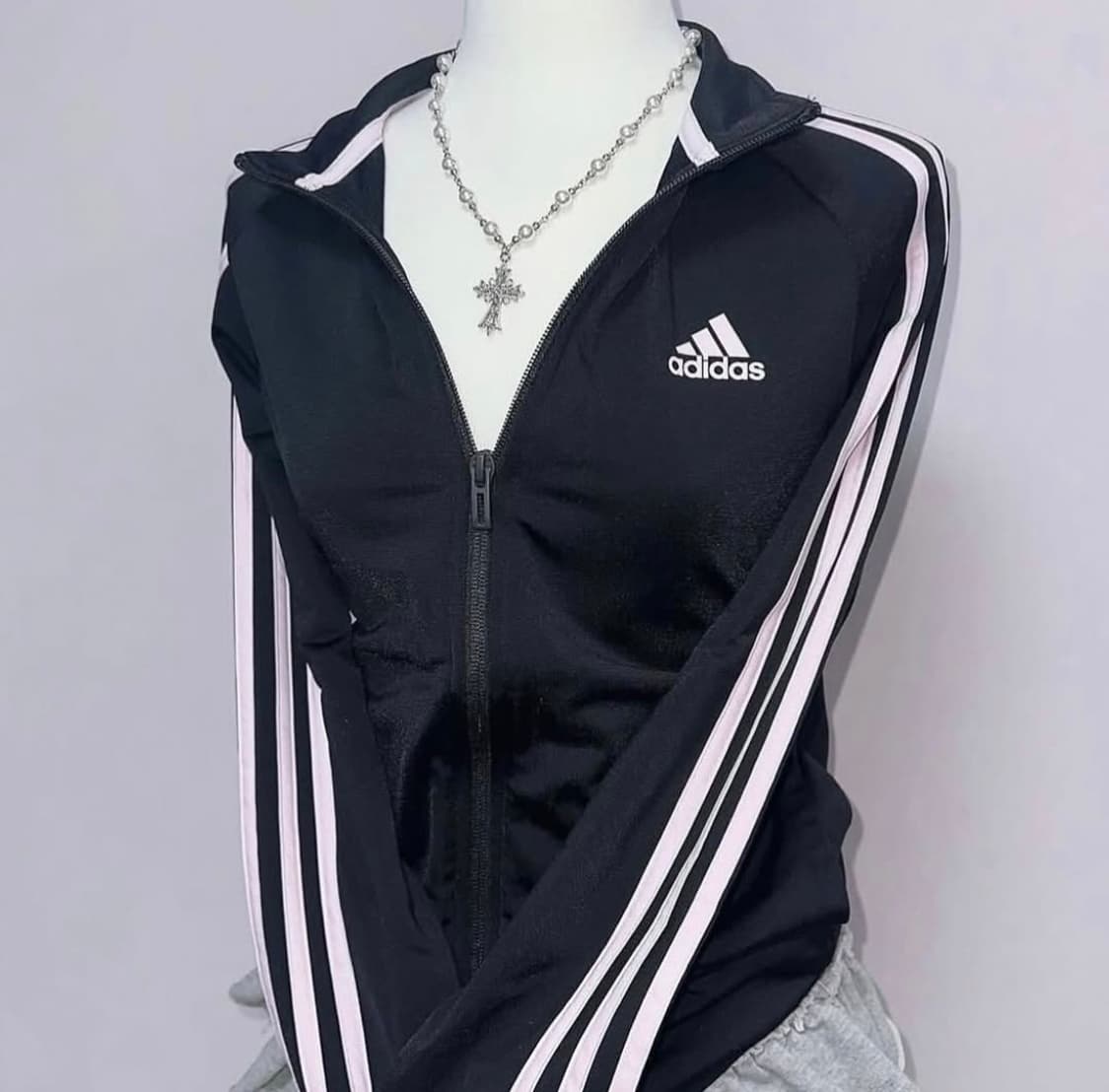 아디다스 블랙핑크 져지 상품이미지3