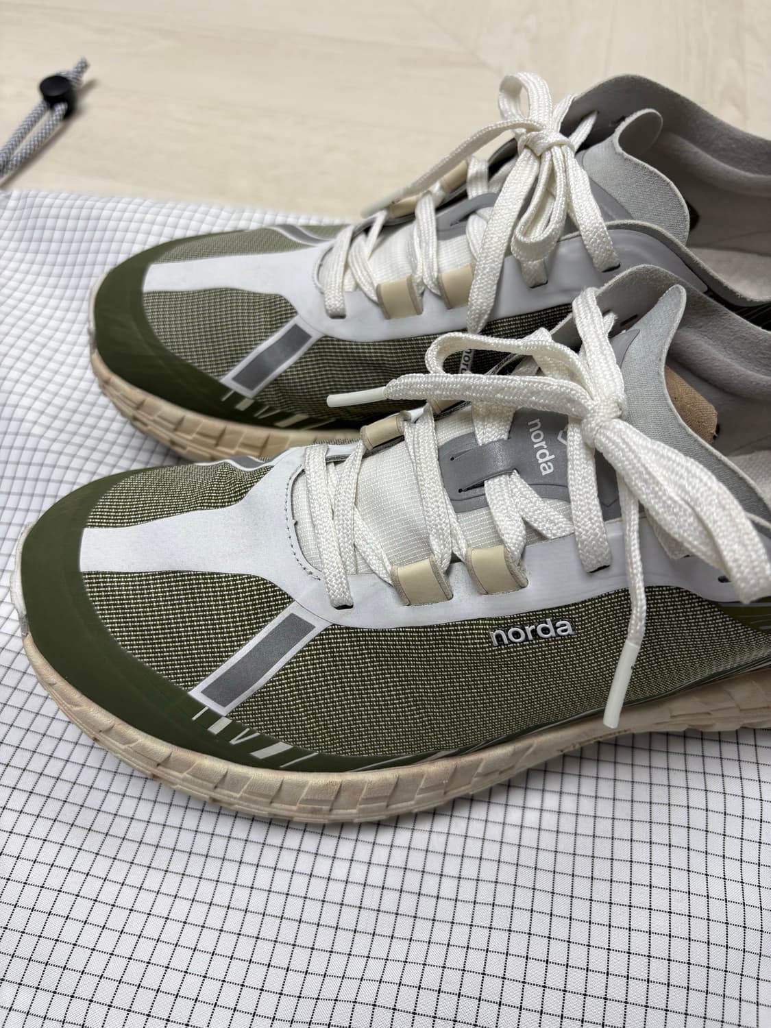 norda 노다001 글리치 상품이미지1