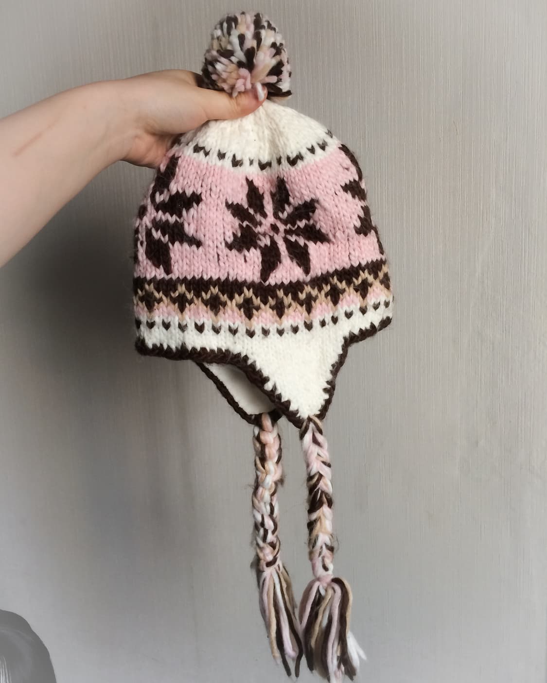 Snow pattern pom pom knit beanie 상품이미지4