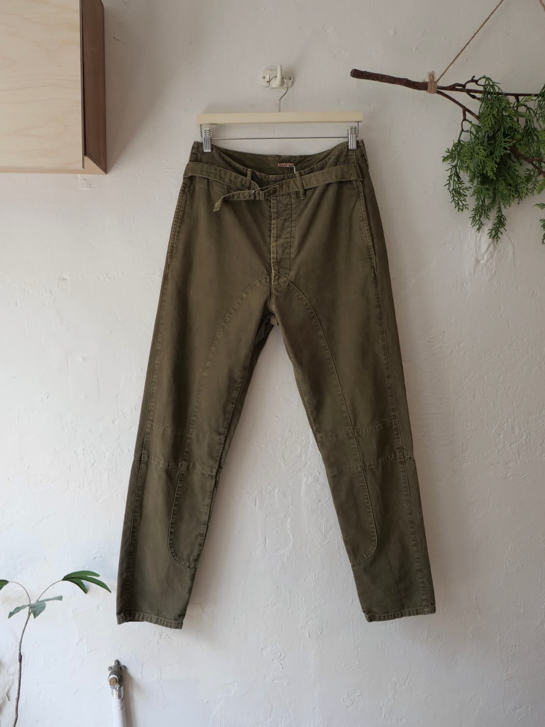 캐피탈 벨티드 팬츠 상품이미지1