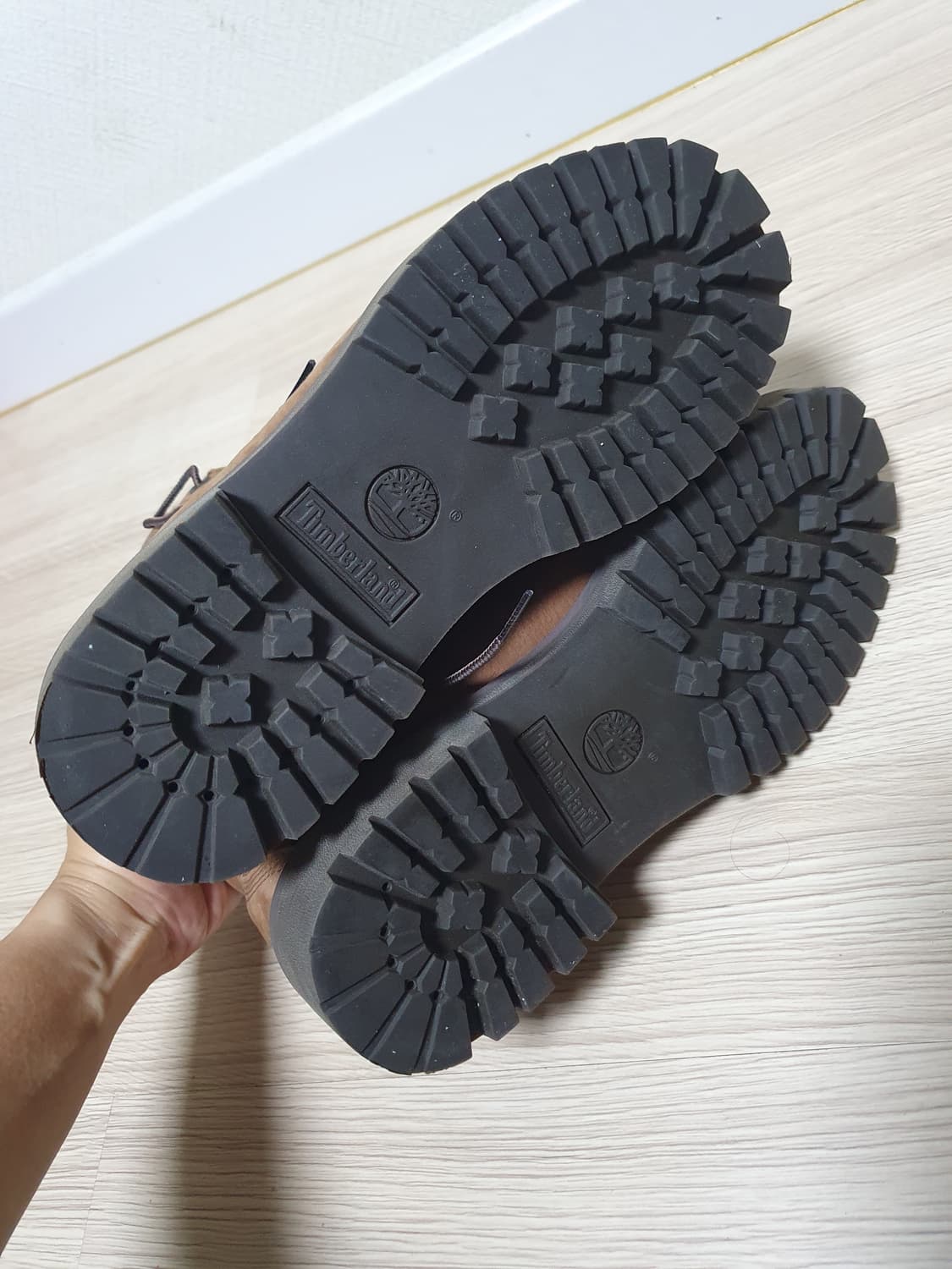 팀버랜드 6인치 프리미엄 부츠 브라운 250 상품이미지8