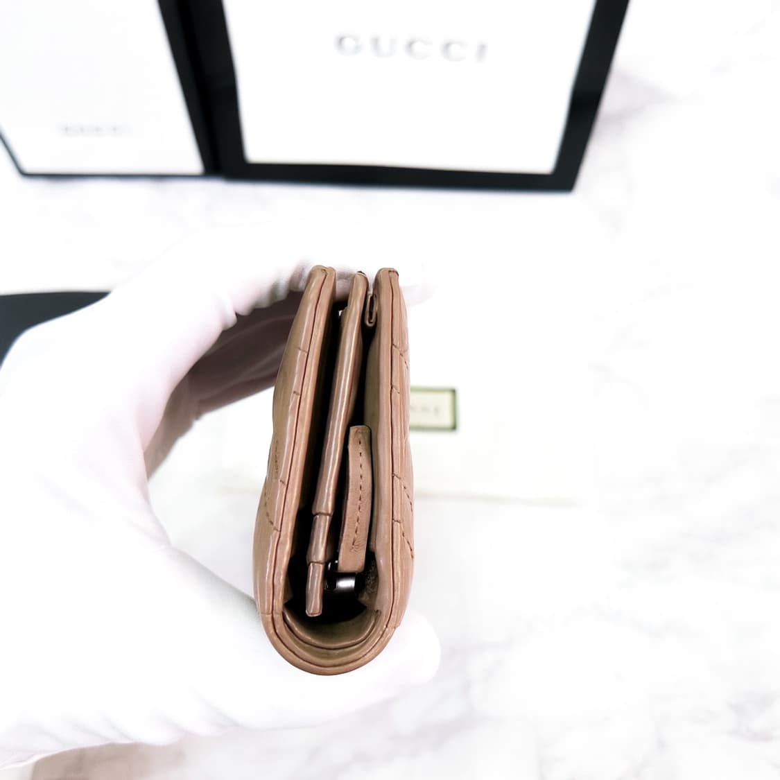 구찌 GG 마몬트 마틀라세 지갑 상품이미지7