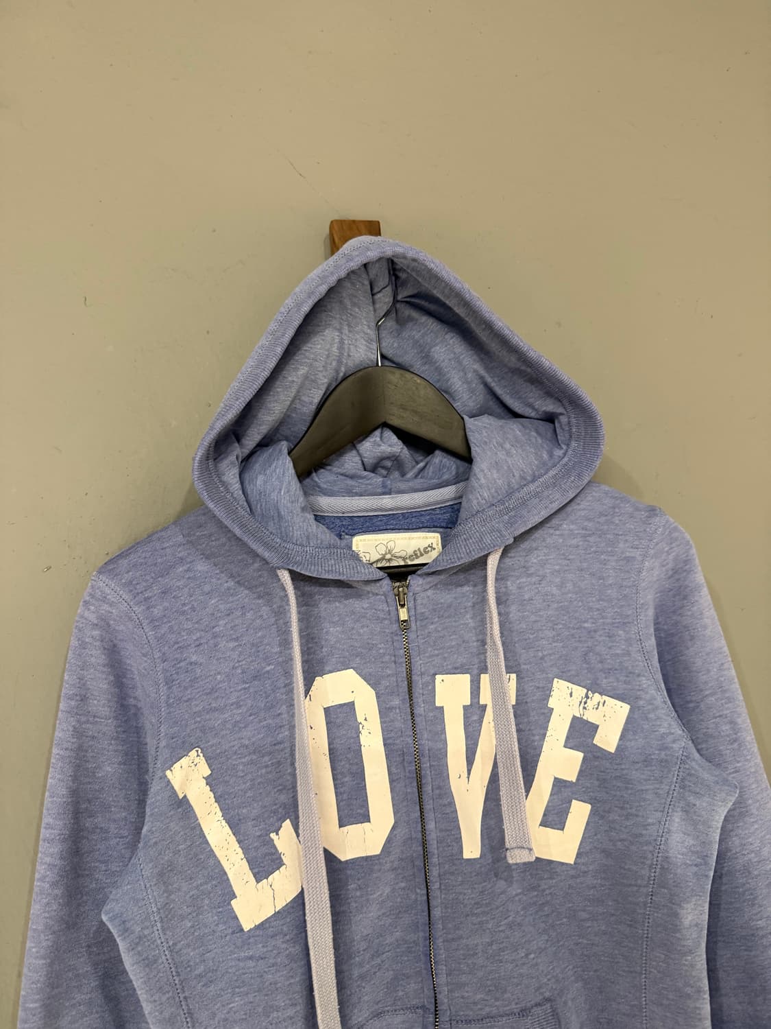“L O V E" lettering hood zip-up 상품이미지6