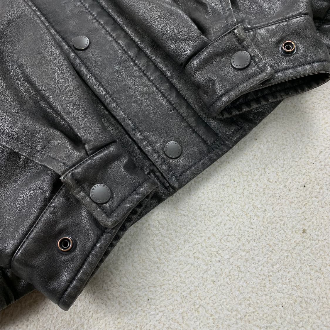 노티카 재팬 x 프릭스 스토어 비건레더 자켓 블랙 상품이미지5