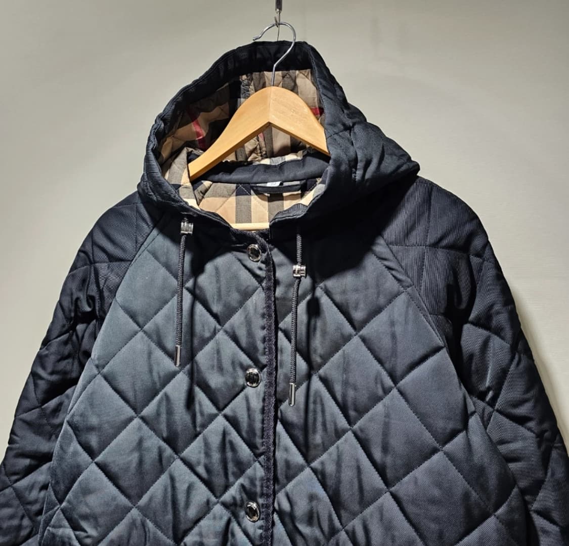버버리 퀼팅 후드 자켓 블랙 ~66 상품이미지3