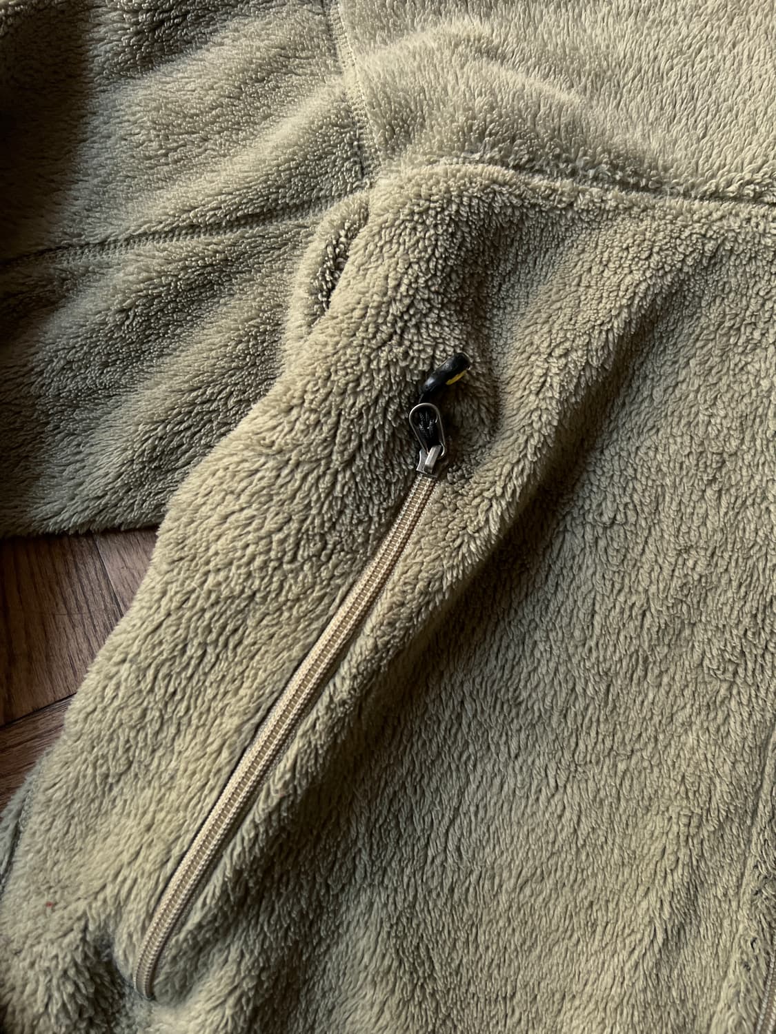 [L]파타고니아 USA R-TECH 폴라텍 집업 플리스 상품이미지4