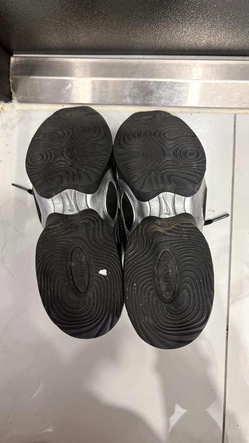 나이키 에어맥스 뮤즈 235 상품이미지4