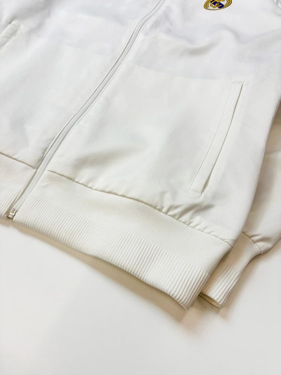 아디다스 레알마드리드 앤섬 바람막이 자켓 PN5201 상품이미지4