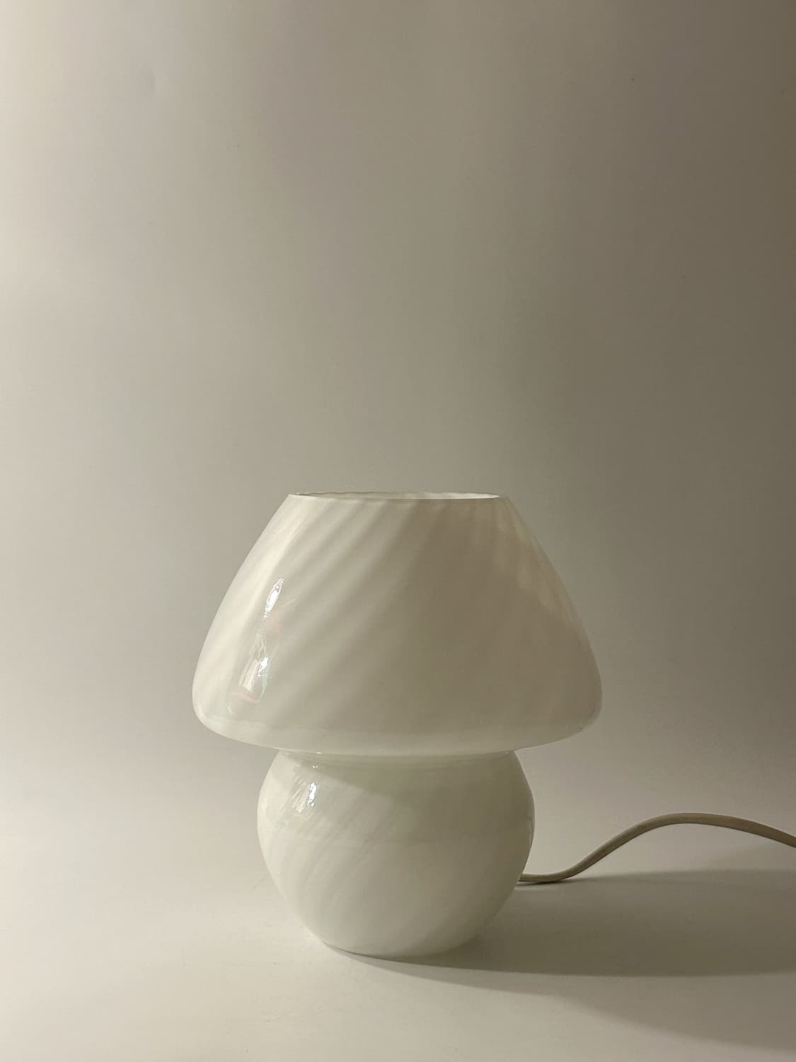 80‘s 독일 빈티지 글래스 오팔 조명 테이블 레트로 앤틱 미드센츄리  상품이미지1