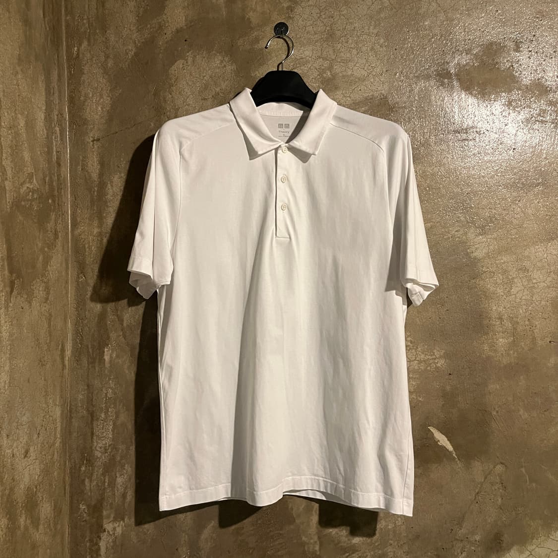 유니클로 띠어리 반팔카라티 상품이미지1