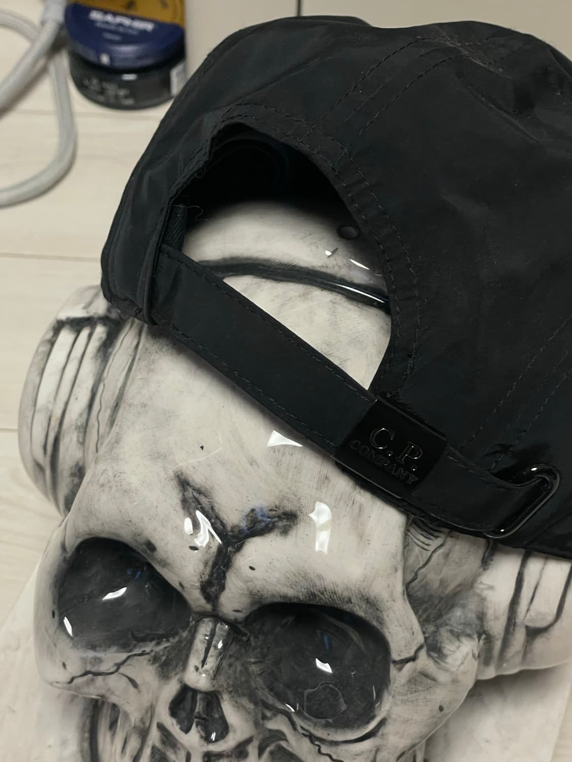 CP컴퍼니 크롬 패널캡 블랙 상품이미지3