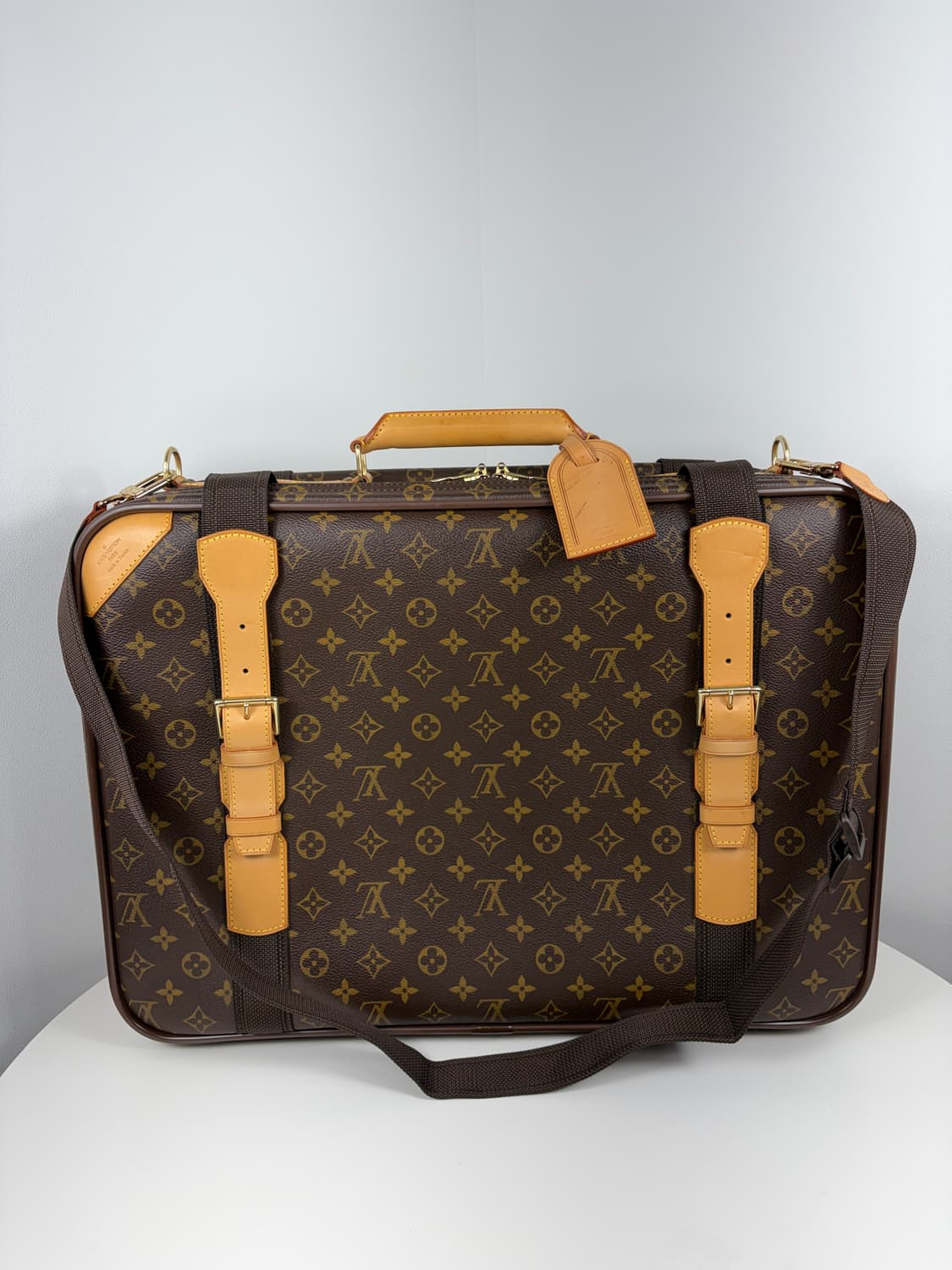 루이비통 M23356 새틀라이트53 보스턴백 상품이미지1