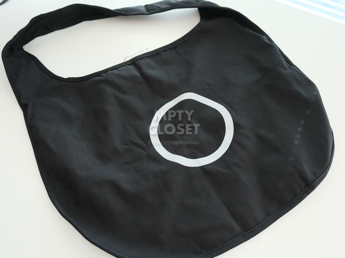 에릭오 레트로스펙티브 제주도 전시한정 토트 숄더백 상품이미지2