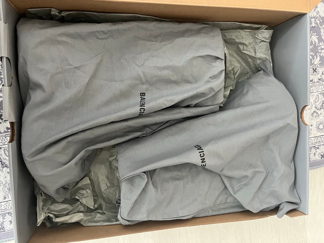 [44] 발렌시아가 크록스 러버부츠 그레이 상품이미지1