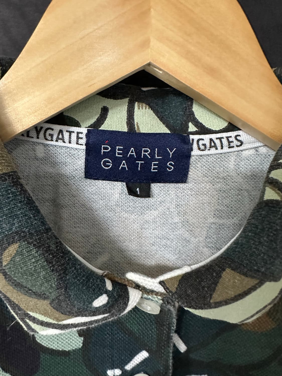 파리게이츠(PEARLY GATES) 여성 카모 그래픽 골프 반팔 폴로셔츠 상품이미지3