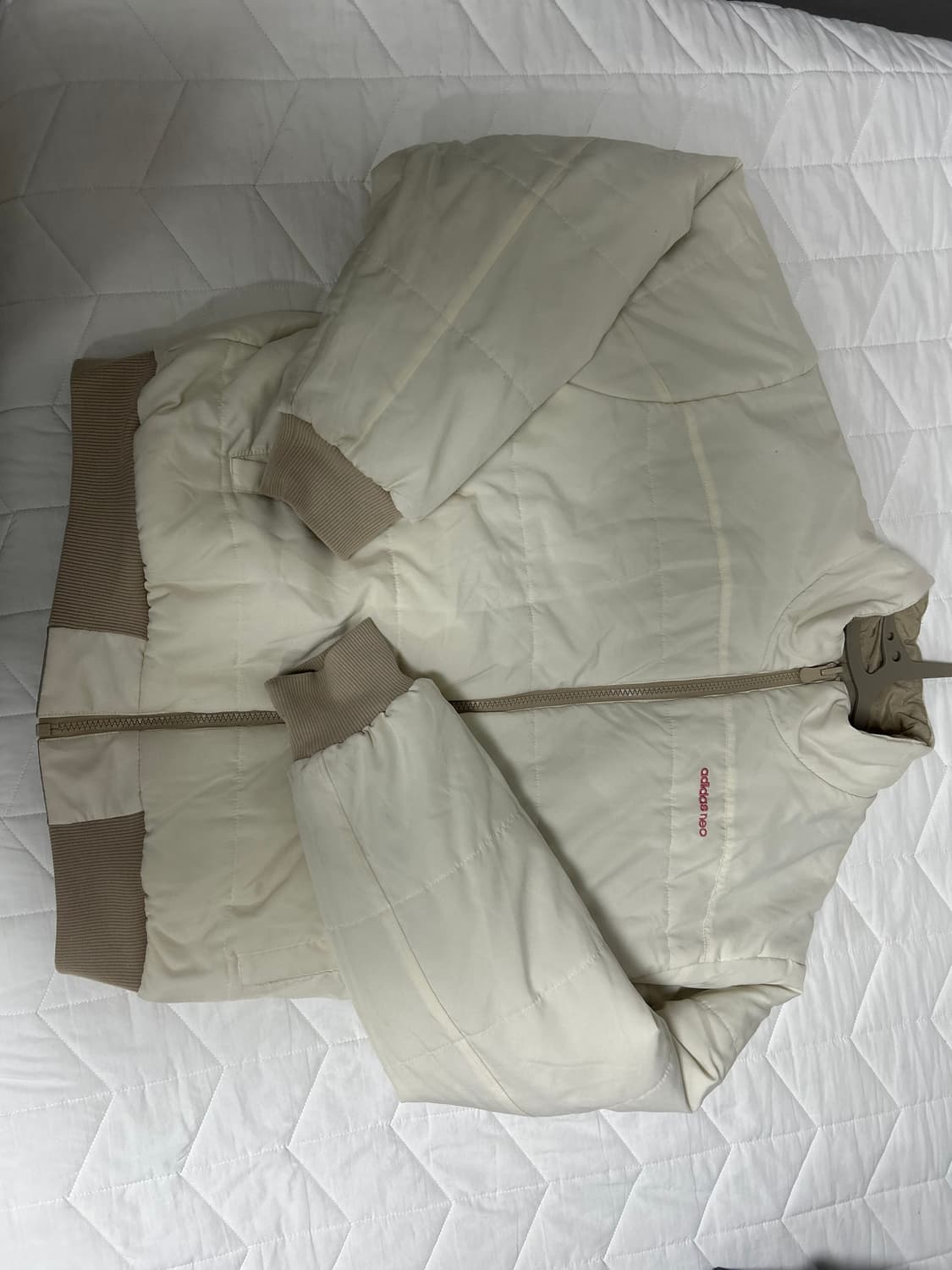 아디다스 리버시블 베이지 아이보리 점퍼 상품이미지2