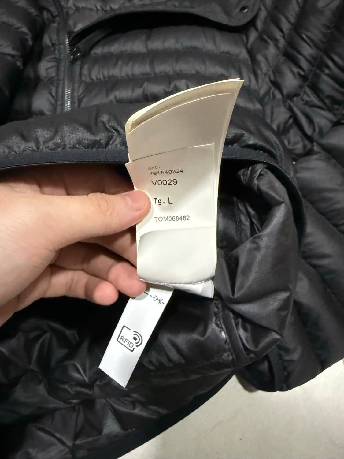 [당일출고,풀박스] 스톤아일랜드 바이오 립스탑 경량패딩 L 상품이미지6