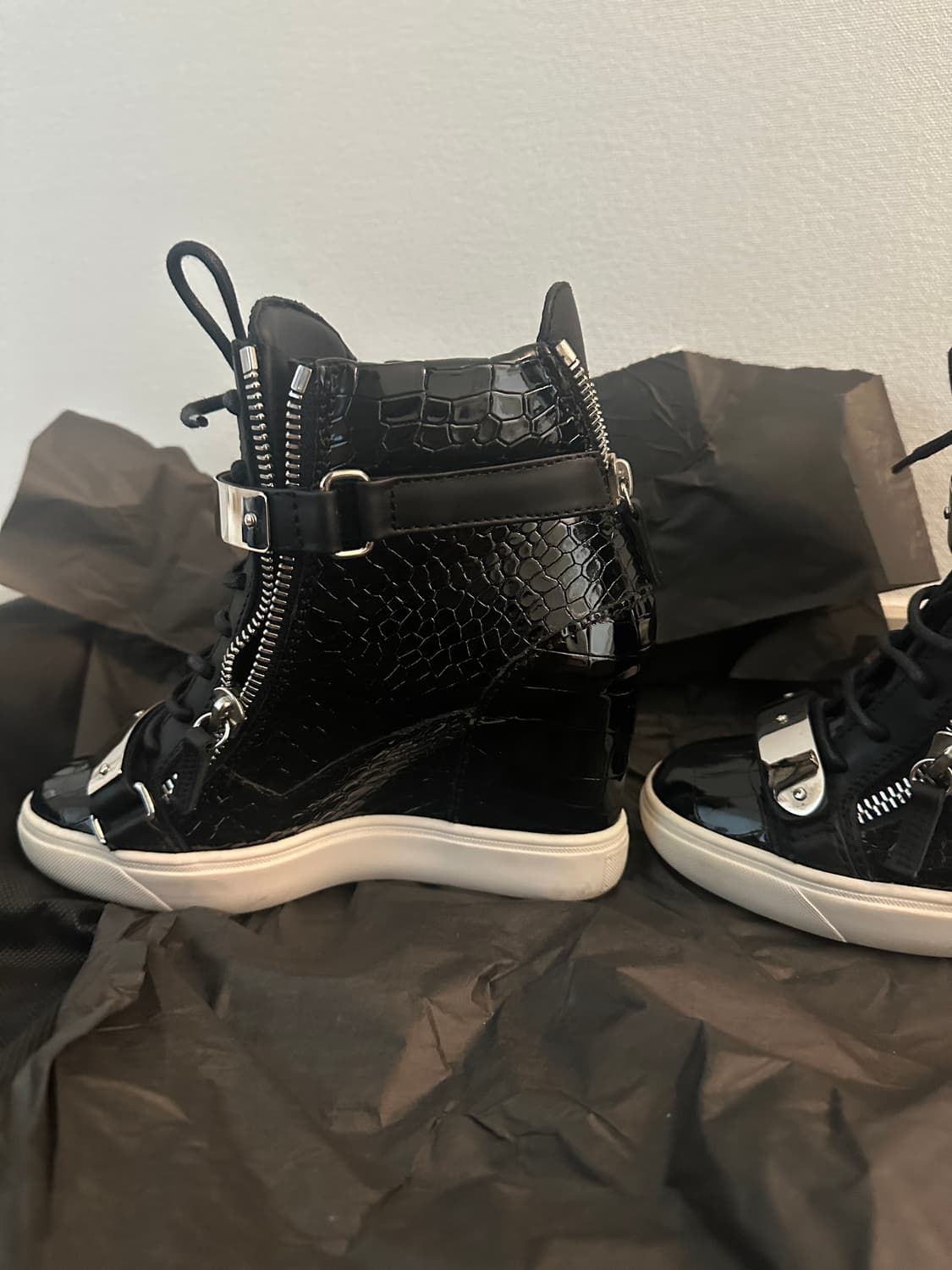 쥬세페 자노티 guiseppe zanotti 실버 플레이트 웨지 하이탑 상품이미지5