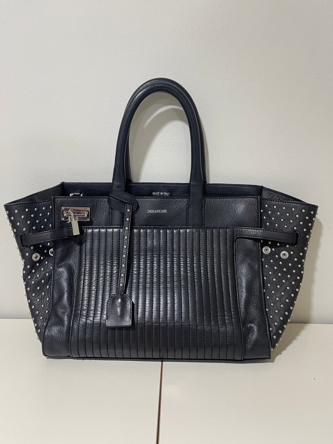 Zadig & Voltaire 블랙 스터드 가방 상품이미지1