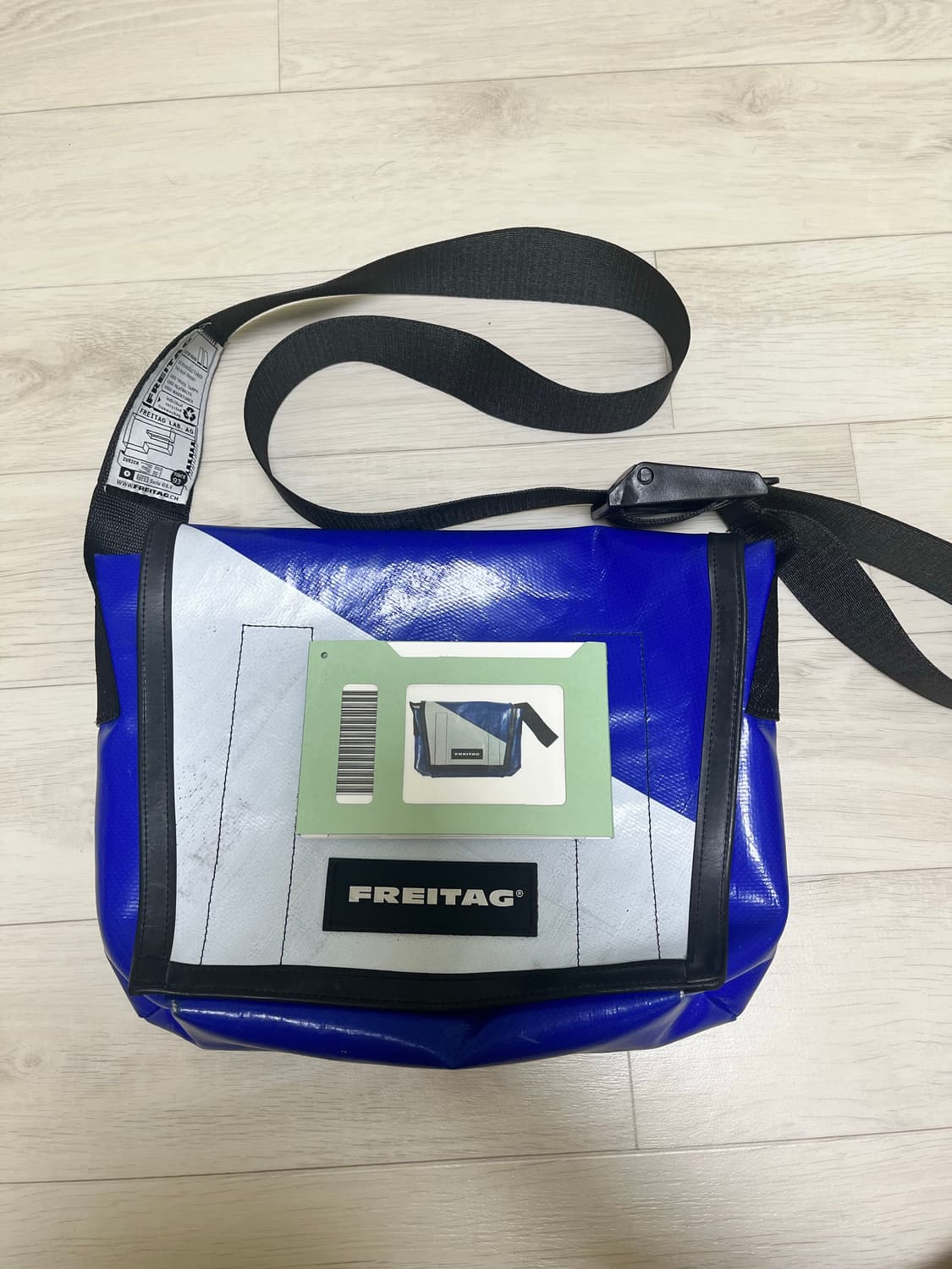 프라이탁 라씨 상품이미지1