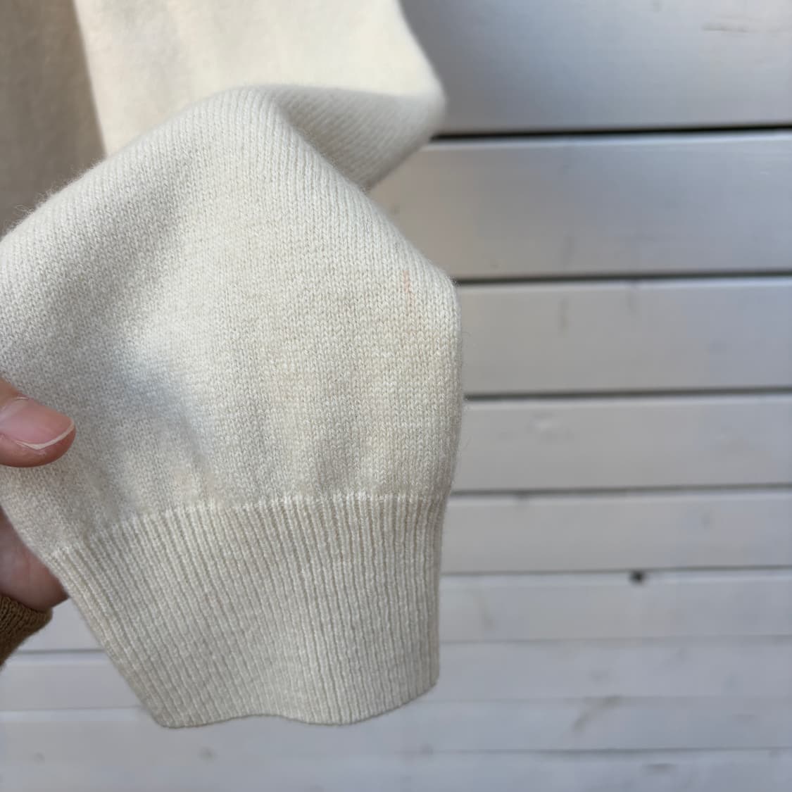 Comme des Garcons 꼼데가르송 울 브이넥 니트 상품이미지7