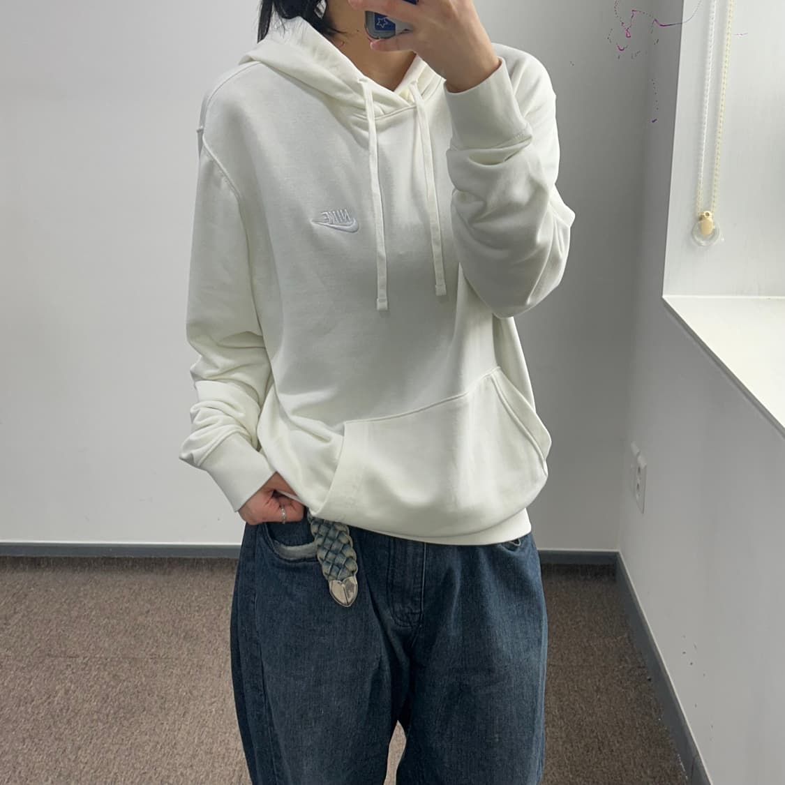 Nike 나이키 화이트 스우시 아이보리 후드티 상품이미지2