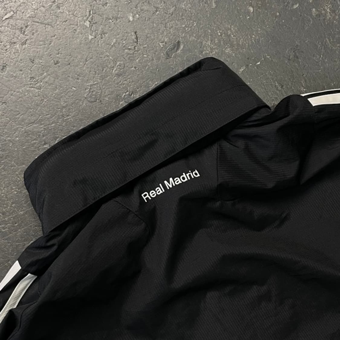 100 아디다스 레알마드리드 바람막이 상품이미지7