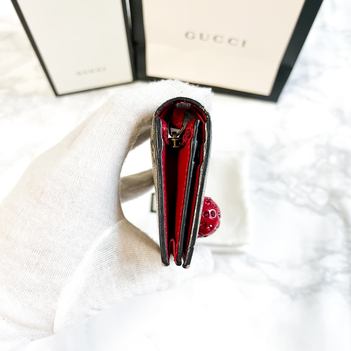 구찌 GG 수프림 체리 카드지갑 상품이미지6