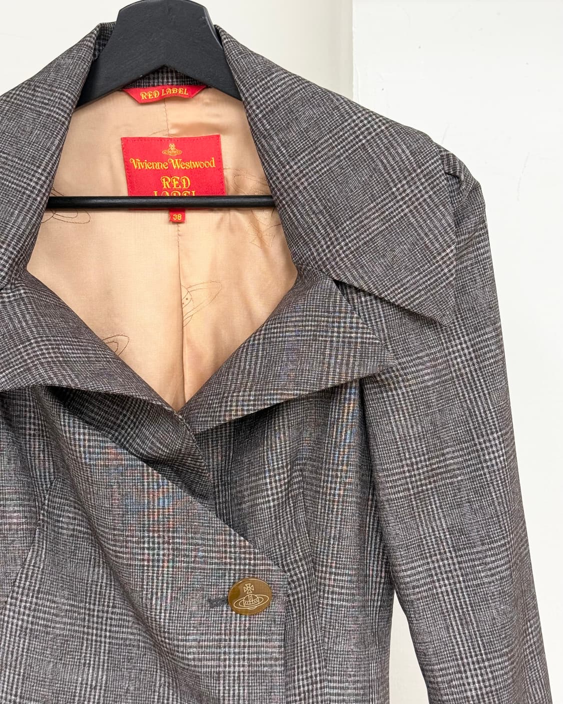비비안 웨스트우드 브라운 체커드 블레이저 상품이미지4