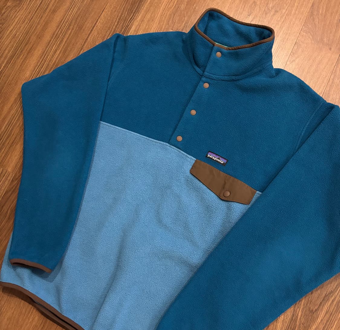 파타고니아 트래비스 스캇 신칠라 M사이즈 상품이미지3