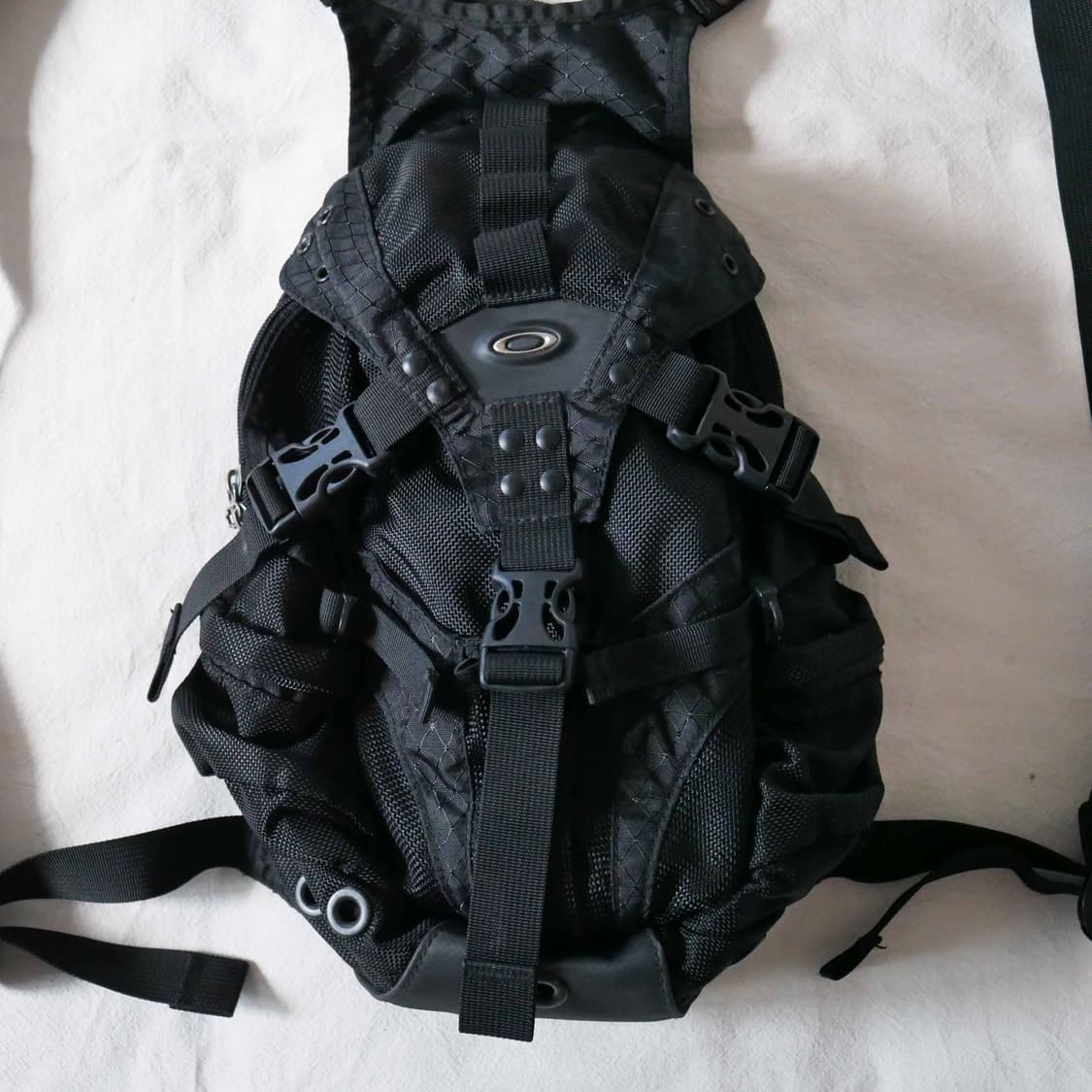 오클리 테크 백팩 상품이미지3