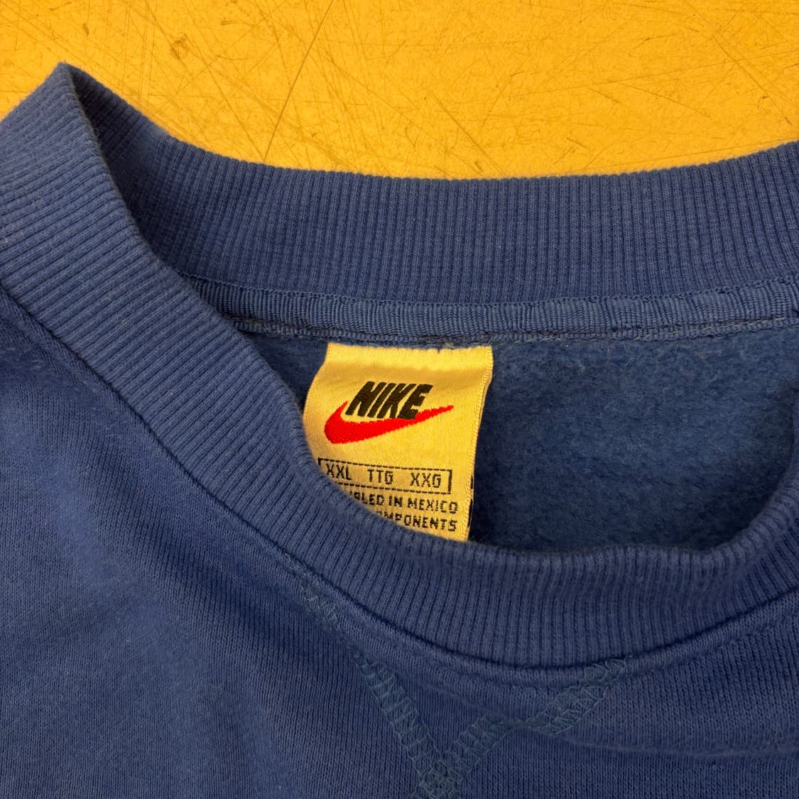 나이키 빅로고 올드스쿨 맨투맨 상품이미지3